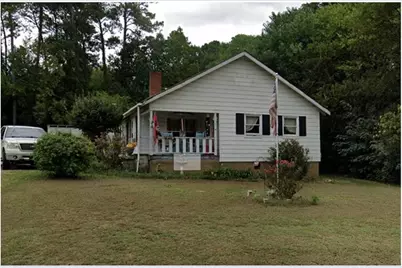 132 Peters Street, Calhoun, GA 30701 - Photo 1