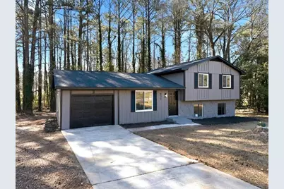 835 Cochise Trl, Conyers, GA 30094 - Photo 1