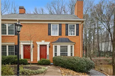 42 Mount Vernon Circle, Atlanta, GA 30338 - Photo 1