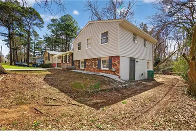 2717 Shelley Lane, Ellenwood, GA 30294 - Photo 1