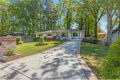 1040 Clifton Circle SE, Smyrna, GA 30080 - Photo 1