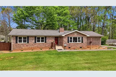 201 Dillard Drive NE, Kennesaw, GA 30144 - Photo 1