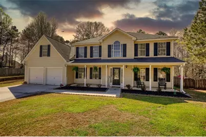 911 Parkplace, Loganville, GA 30052 - Photo 1