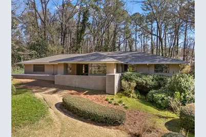 374 Londonberry Road, Atlanta, GA 30327 - Photo 1