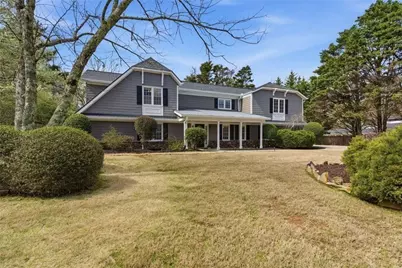 415 Saddle Creek Circle, Roswell, GA 30076 - Photo 1