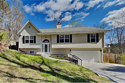 3925 Maple Wood Trail, Buford, GA 30518 - Photo 1