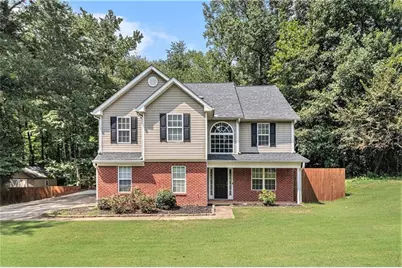 171 Barrington Farms Parkway, Sharpsburg, GA 30277 - Photo 1