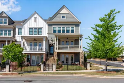 917 S On Main Drive, Woodstock, GA 30188 - Photo 1