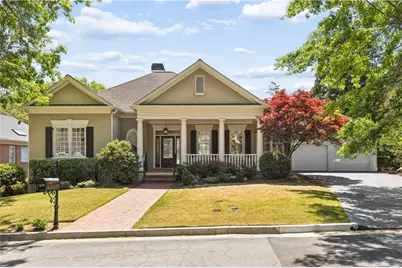 2093 Stephens Walk, Dunwoody, GA 30338 - Photo 1