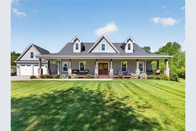 6920 Holly Springs Road, Clermont, GA 30527 - Photo 1