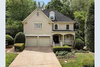 1023 Saint James Crossing NE, Brookhaven, GA 30319 - Photo 1