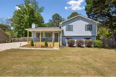 1492 Sir Knights Way, Lawrenceville, GA 30045 - Photo 1