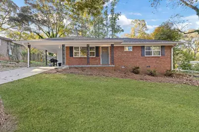 3649 Garden Boulevard, Gainesville, GA 30506 - Photo 1