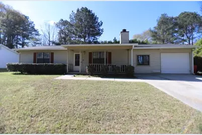 1061 Walnut Creek Lane, Jonesboro, GA 30238 - Photo 1