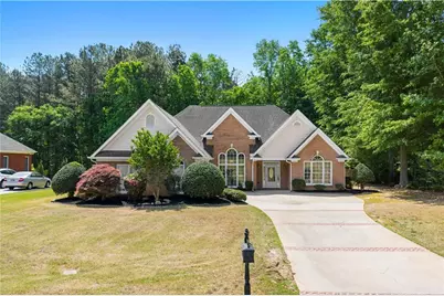 681 Templeton Drive, Loganville, GA 30052 - Photo 1