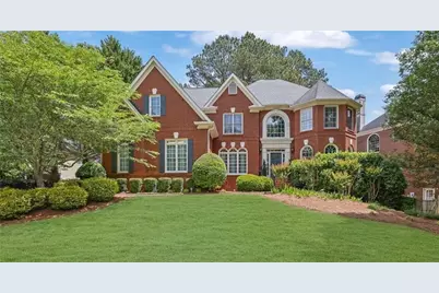 725 Rose Creek Circle, Duluth, GA 30097 - Photo 1