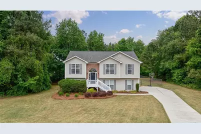 136 Silverstone Circle, Jefferson, GA 30549 - Photo 1