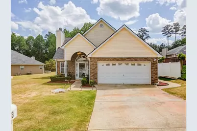 133 Autumn Glen Drive, Carrollton, GA 30117 - Photo 1