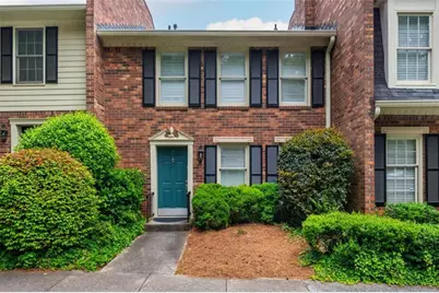 7 Queen Victoria Place, Atlanta, GA 30342 - Photo 1