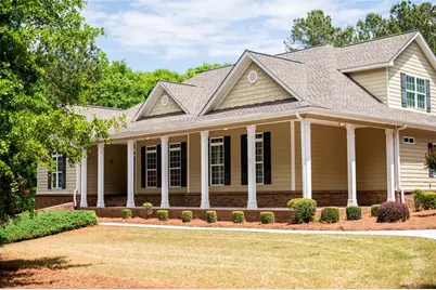35 Nicklaus Circle, Social Circle, GA 30025 - Photo 1