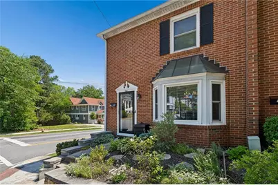 544 Commerce Drive, Decatur, GA 30030 - Photo 1