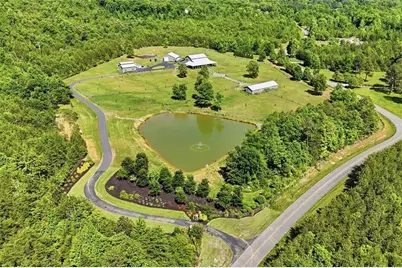 445 E Valley Road NE, Rydal, GA 30171 - Photo 1