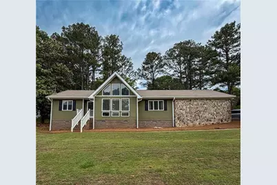 90 W Triple Tree Drive, Carrollton, GA 30117 - Photo 1