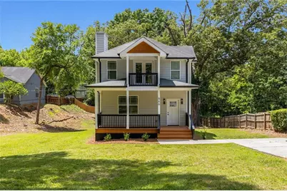 866 Capitol View Avenue NW, Atlanta, GA 30318 - Photo 1