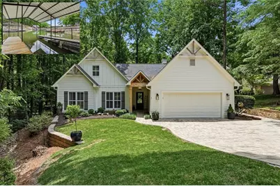 8915 Bay View Court, Gainesville, GA 30506 - Photo 1