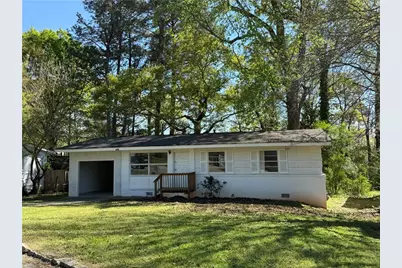 601 Melrose Drive, Forest Park, GA 30297 - Photo 1