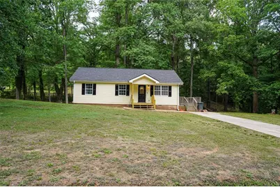 11 Mountainside Drive E, Dawsonville, GA 30534 - Photo 1