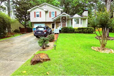4025 Cranston Court, Duluth, GA 30096 - Photo 1
