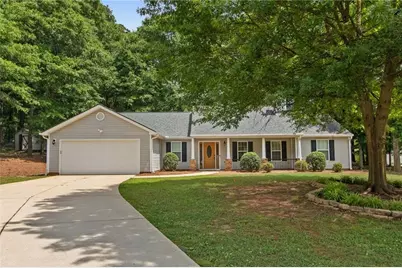 1374 Lance Circle, Winder, GA 30680 - Photo 1