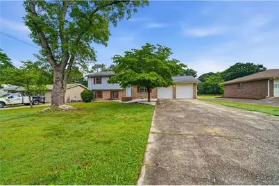 930 Cochise Trail SE, Conyers, GA 30094 - Photo 1