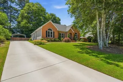 40 Thornwood Lane, Acworth, GA 30101 - Photo 1