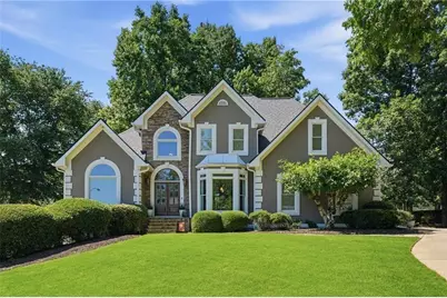 520 Estate Club Circle, Roswell, GA 30075 - Photo 1
