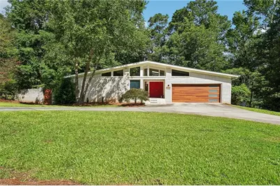 2018 Glacier Drive, Stone Mountain, GA 30087 - Photo 1