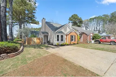1914 Brittania Circle, Woodstock, GA 30188 - Photo 1