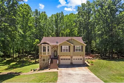 5310 Redfield Way, Flowery Branch, GA 30542 - Photo 1