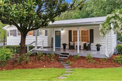 1784 W Elmwood Dr, Acworth, GA 30102 - Photo 1