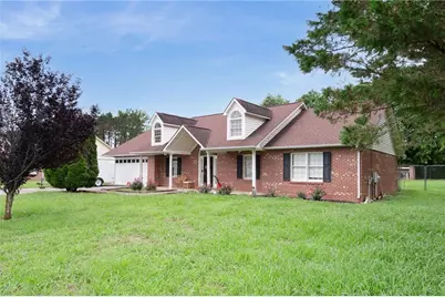 106 Magnolia Way SW, Calhoun, GA 30701 - Photo 1