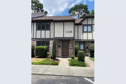 1198 Ashborough Terrace #F, Marietta, GA 30067 - Photo 1