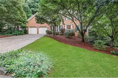 2405 Woodbridge Drive, Marietta, GA 30066 - Photo 1