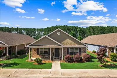 913 Widener Memorial Boulevard, Winder, GA 30680 - Photo 1