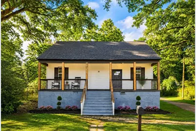 16 Berry Avenue, Newnan, GA 30263 - Photo 1