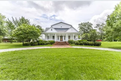 224 Oak Avenue, Pinehurst, GA 31070 - Photo 1