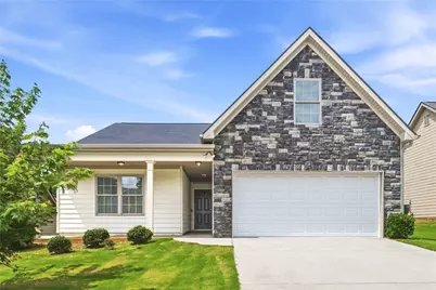 121 W Lexington Avenue, Griffin, GA 30223 - Photo 1