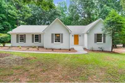 230 Wakefield Place, Fayetteville, GA 30215 - Photo 1