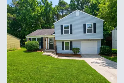 880 Highland Terrace NE, Marietta, GA 30066 - Photo 1