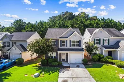 9517 Lakeview Road, Union City, GA 30291 - Photo 1
